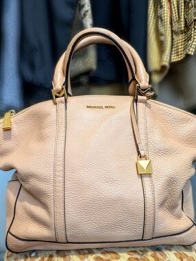 Michael Kors Beckett Large Satchel